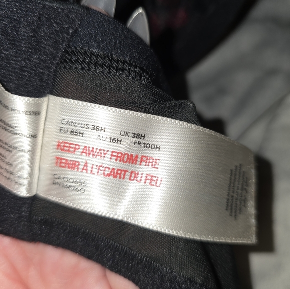 Déesse 38H Bra - Picture 4 of 4